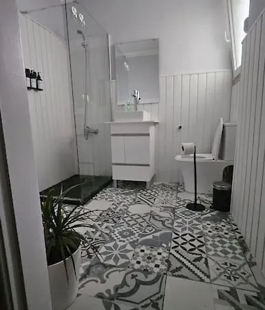 Only 3 People Center Of Privatunterkunft *