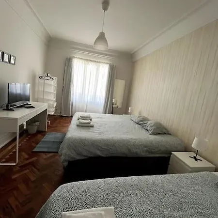Homestay Only 3 People Center Of Lisbon
